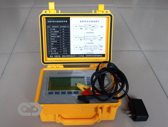 1． 脈沖反射測(cè)試法：●最大量程8km，可以根據(jù)電纜長(zhǎng)度選擇適合的量程。●測(cè)試盲區(qū)：0m●測(cè)試精度： 量程小于2km時(shí)為1m 量程大于2km時(shí)為8m●脈沖寬度：80ns-10μs自動(dòng)調(diào)節(jié)●阻抗平衡自動(dòng)調(diào)節(jié)●增益調(diào)節(jié)：自動(dòng)和手動(dòng)相結(jié)合