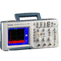 更高的帶寬, 更快的取樣率 (200 MHz 帶寬, 2 GS/s 取樣率)，彩色LCD 顯示，11種波形參數(shù)自動測量