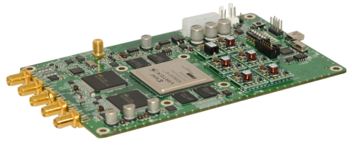 1.采樣率:7GSPS,2.分辨率:8位,3.帶寬:3GHz,4.板存:512Mb,5.接口 USB2.0 或 PXI Expess
